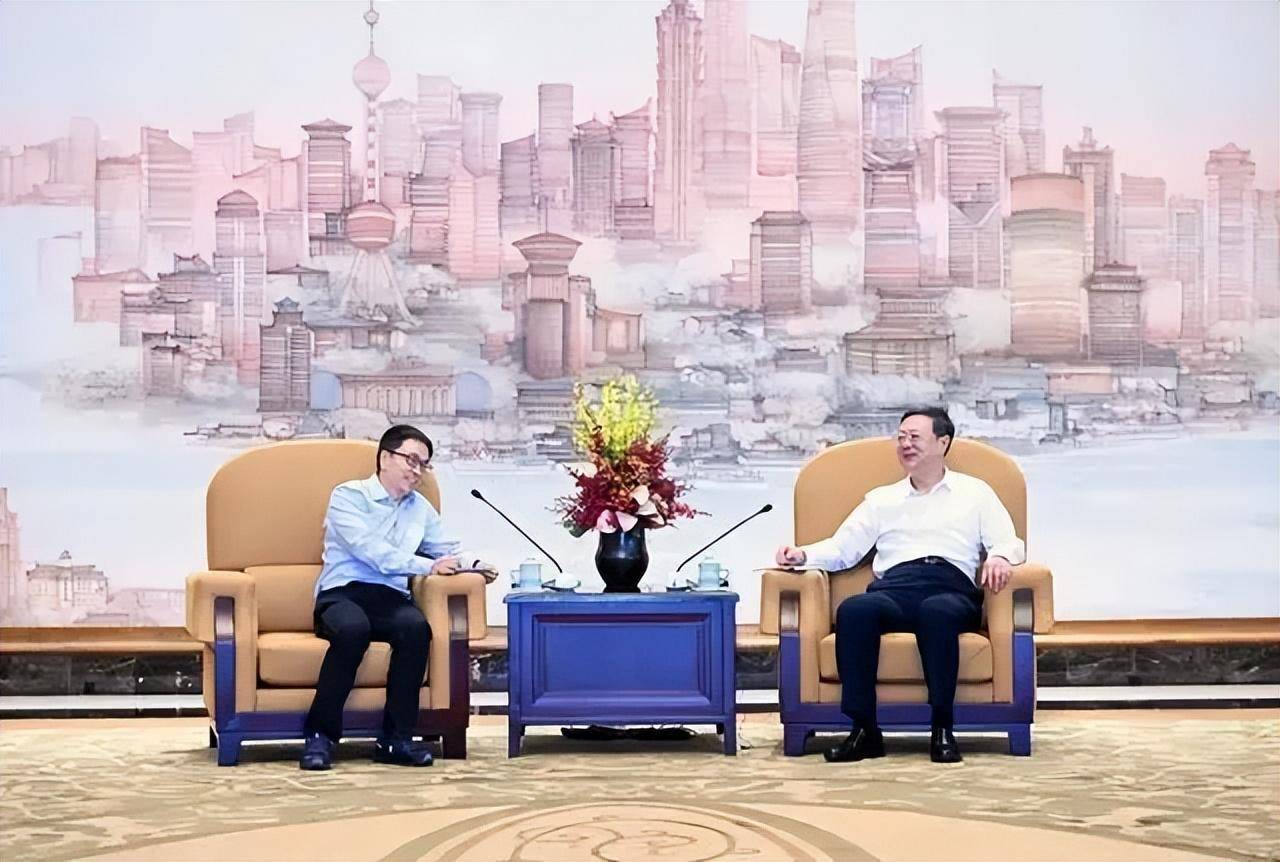高瓴资本张磊终于在官方场合露面，意味着什么？